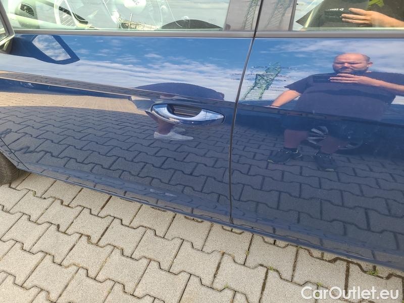  Seat  Leon  ST (2013)  ST 1.4TGI 110 Style #2