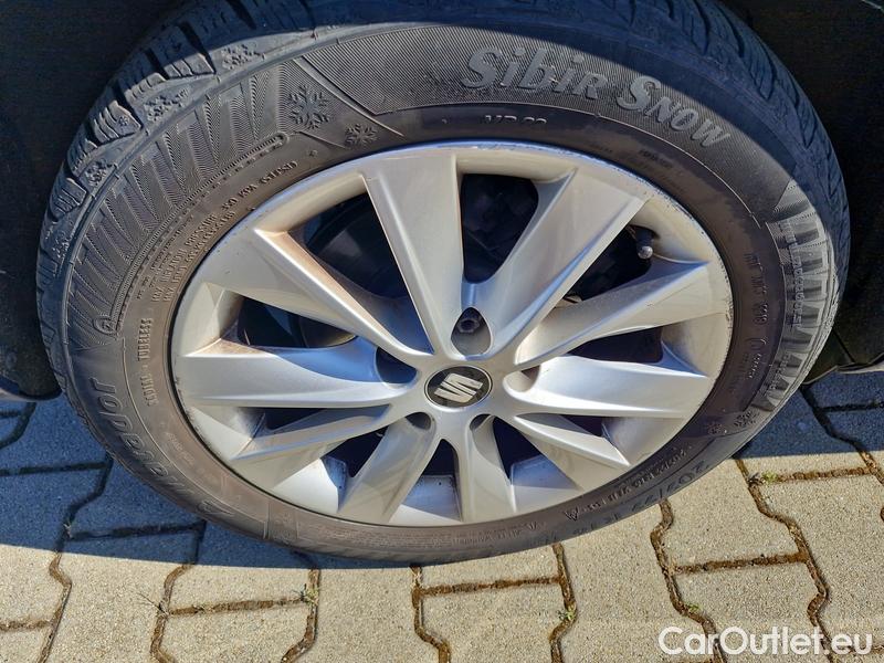  Seat  Leon  (2013)  1.4TGI 110 Style #11