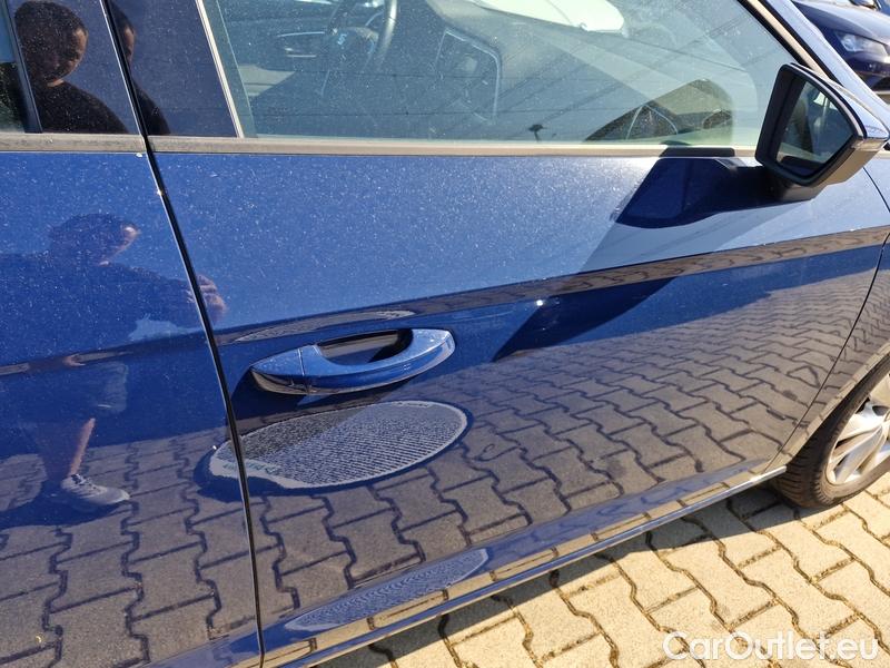  Seat  Leon  (2013)  1.4TGI 110 Style #9