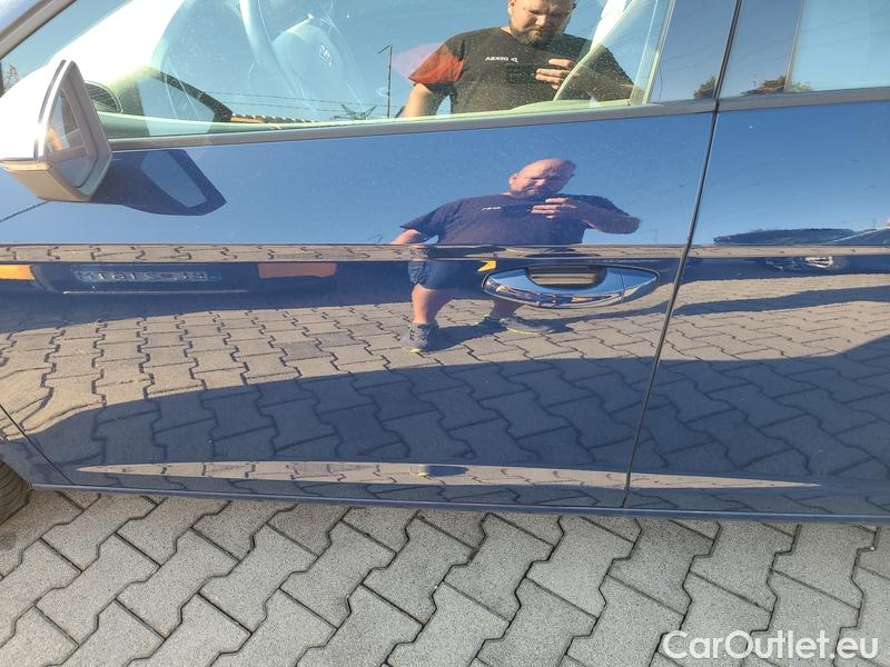  Seat  Leon  ST (2013)  ST 1.4TGI 110 Style #2