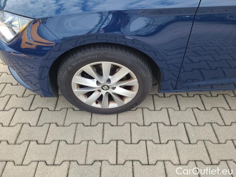  Seat  Leon  ST (2013)  ST 1.4TGI 110 Style #4