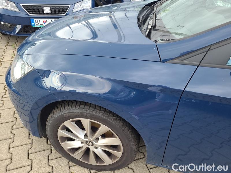  Seat  Leon  ST (2013)  ST 1.4TGI 110 Style #10