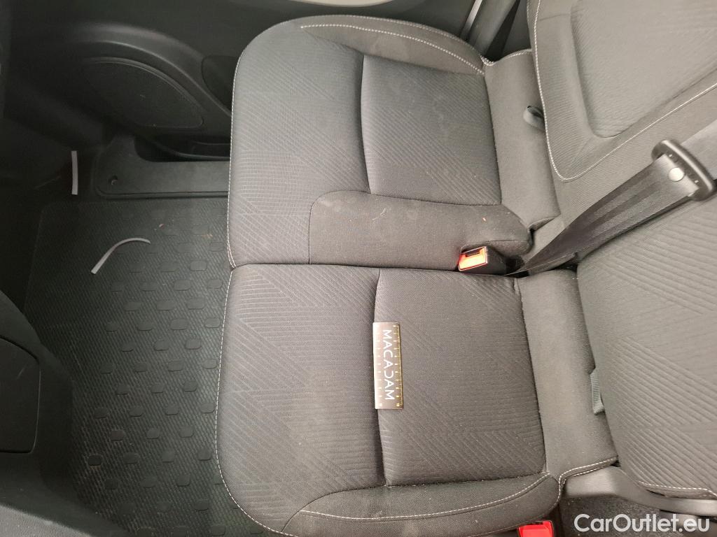  Renault  Trafic RENAULT  / 2014 / 4P / Fourgon tôlé FG GCF L2H1 1300 dCi 95 Stop&Start #25