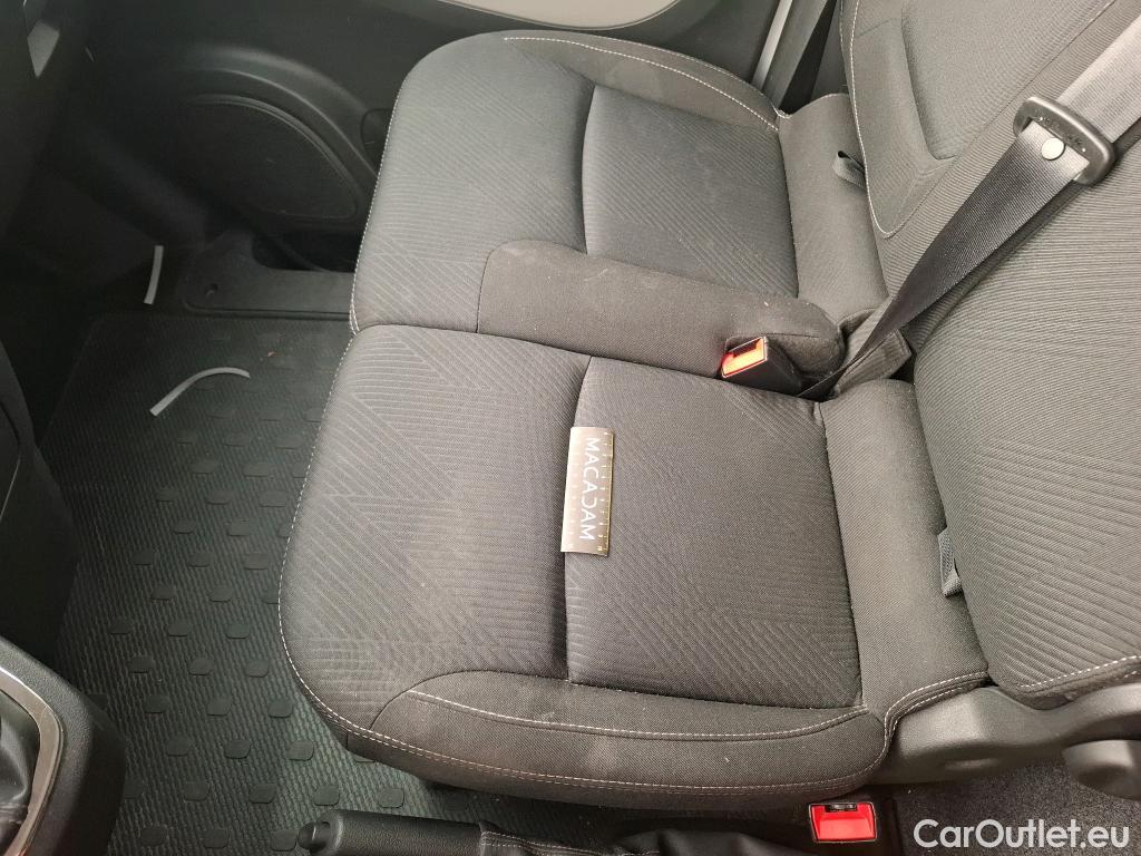  Renault  Trafic RENAULT  / 2014 / 4P / Fourgon tôlé FG GCF L2H1 1300 dCi 95 Stop&Start #23