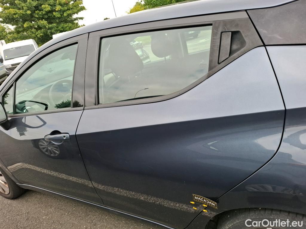  Nissan  Micra NISSAN  / 2016 / 5P / Berline IG-T 92 Business Edition #23