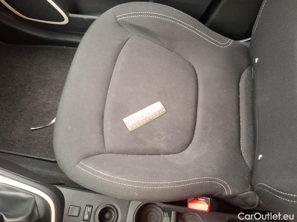  Renault  Captur  Business 0.9 TCe 90CV BVM5 E6 / TRANSFO VP/VF #32