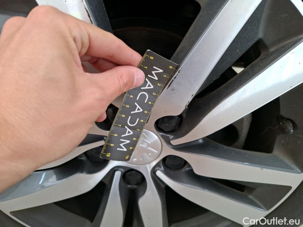  Peugeot  308  Allure Business 1.2 PureTech 130CV BVA8 E6d #32