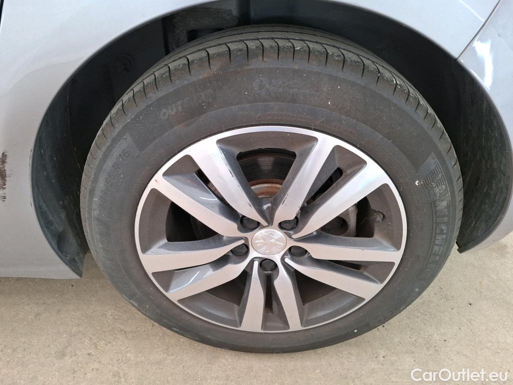 Peugeot  308  Allure Business 1.2 PureTech 130CV BVA8 E6d #30