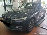  Volvo  XC60 B4 D AWD GEARTRONIC  29 