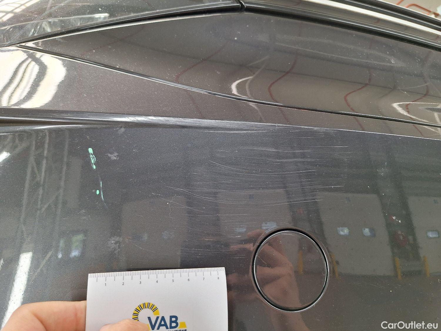  Volkswagen  ID.4 VW,  '20 BEV, Volkswagen  77 kWh - Life 5d #4