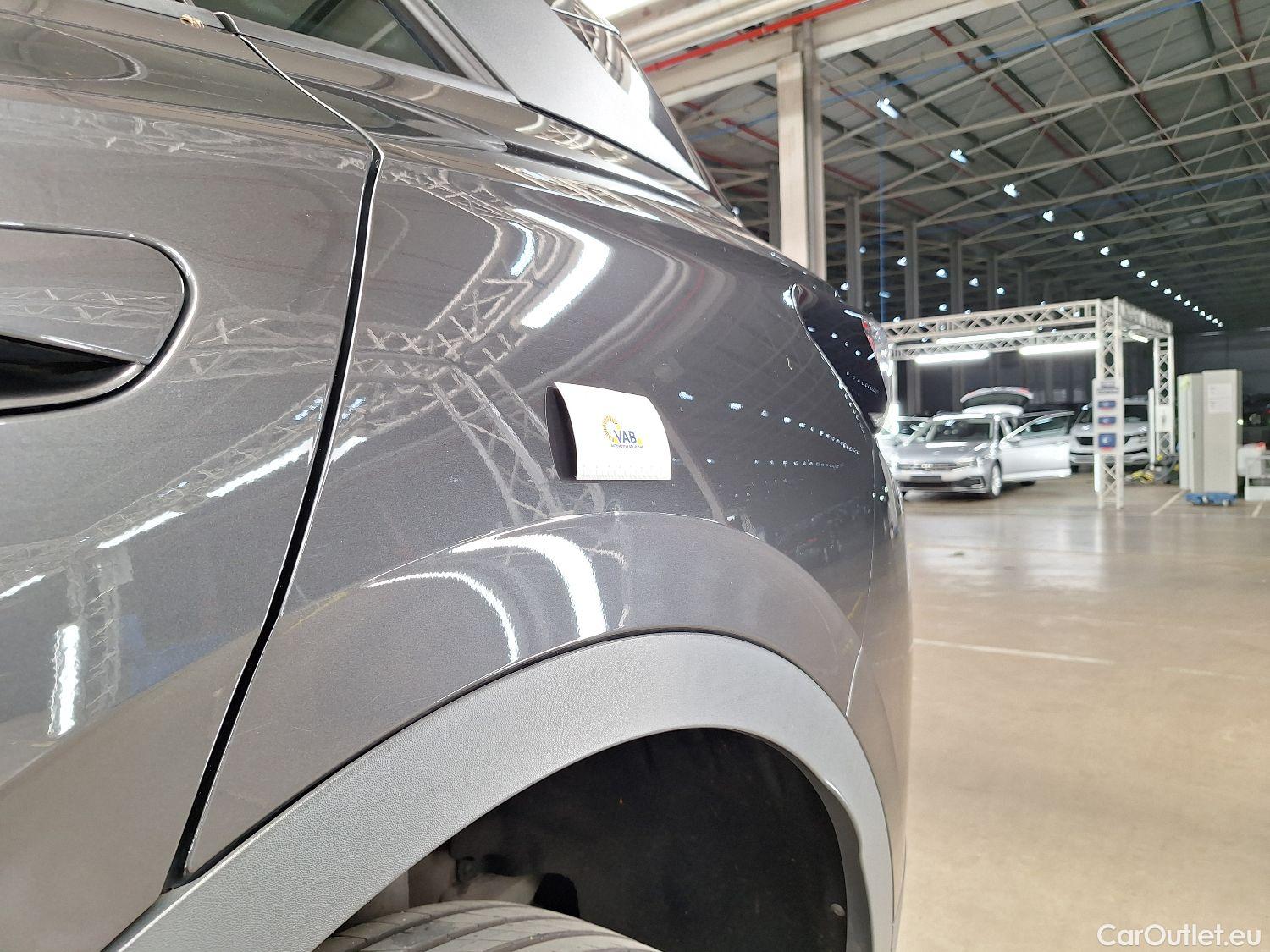  Volkswagen  ID.4 VW,  '20 BEV, Volkswagen  77 kWh - Life 5d #11