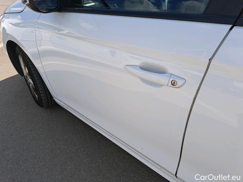  Opel  Corsa  F Edition 1.2 T XHL 100CV MT6 E6d #37