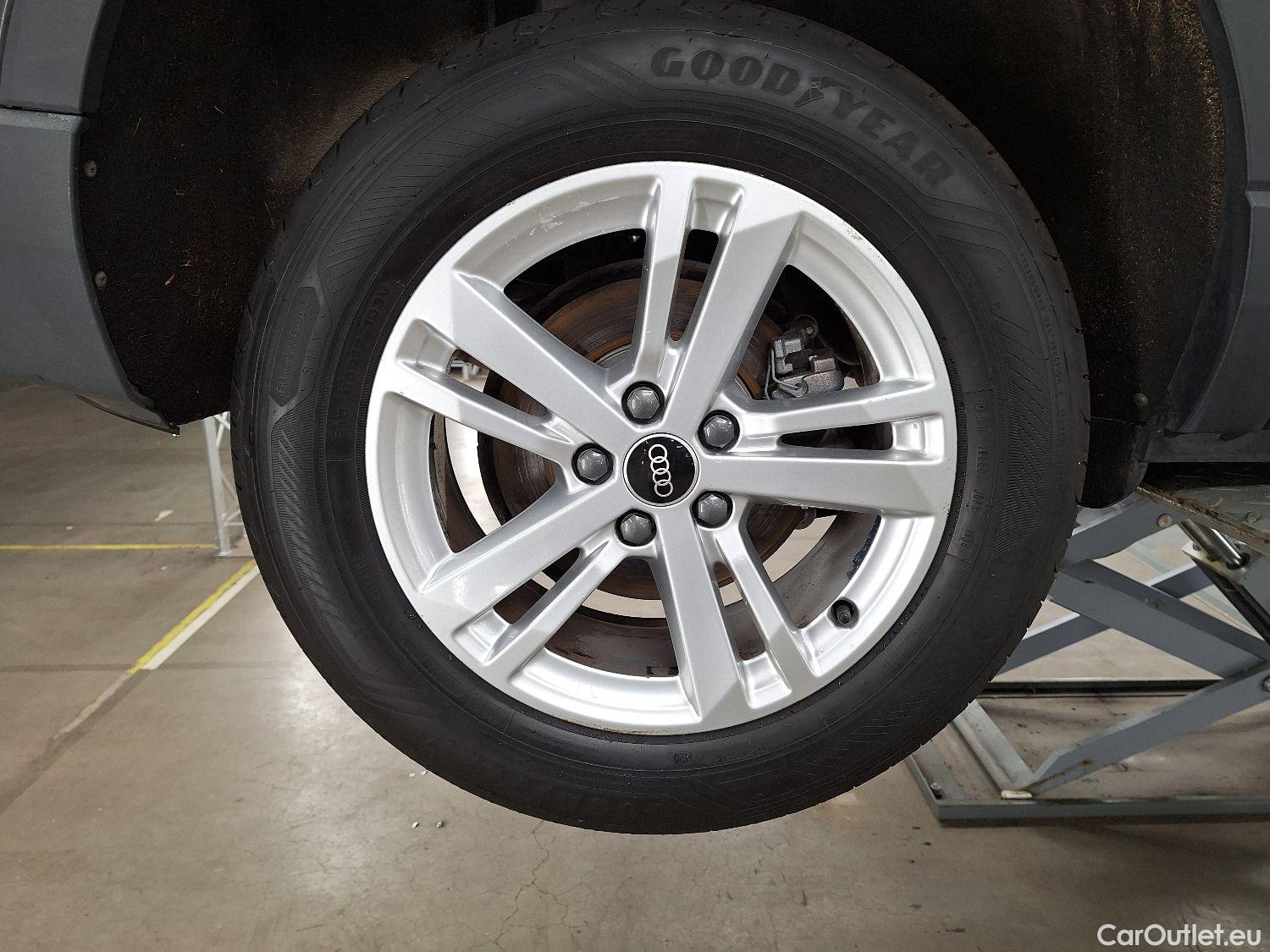  Audi  Q3 Audi,  '18, Audi  35 TFSI 5d #18