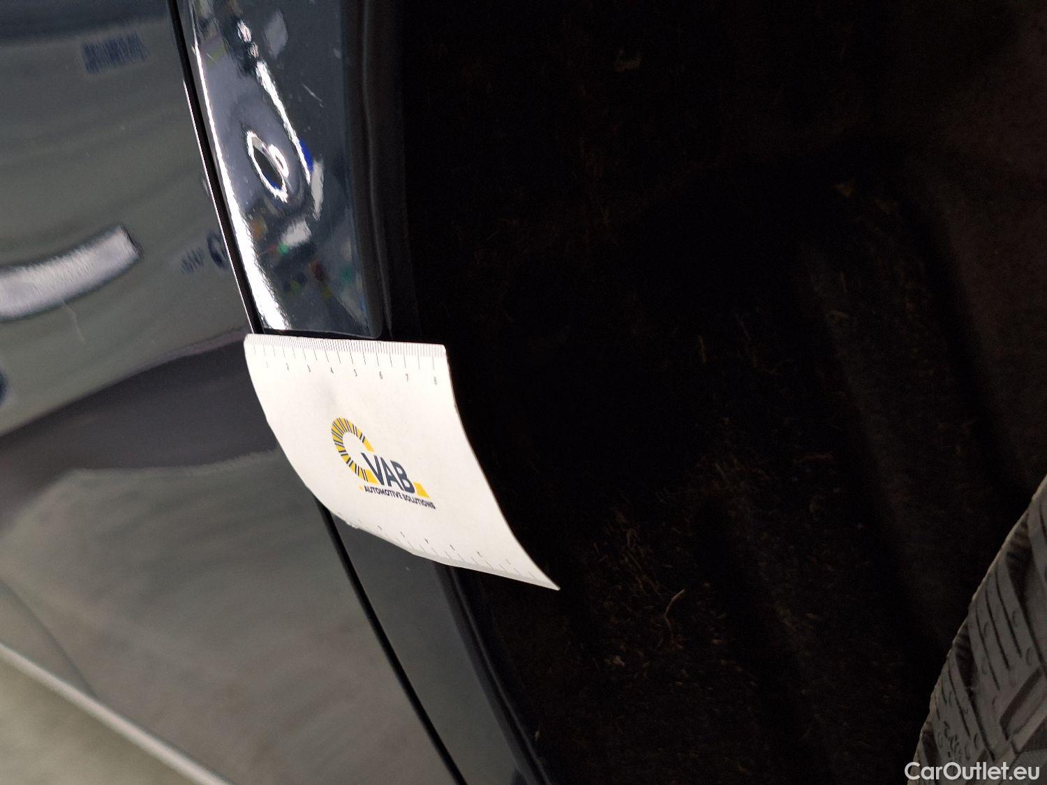  Mercedes  A-Klasse Mercedes, A-Class Berline '18, Mercedes-Benz  Limousine A 180d DCT Busine #5