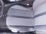  Peugeot  2008 PEUGEOT  / 2019 / 5P / CROSSOVER BLUEHDI 130 EAT8 ALLURE PACK S/S AUT. #12