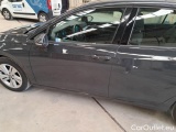  Volkswagen  Golf  VOLKSWAGEN / 2019 / 5P / BERLINA 2.0 TDI SCR 85KW LIFE DSG #63