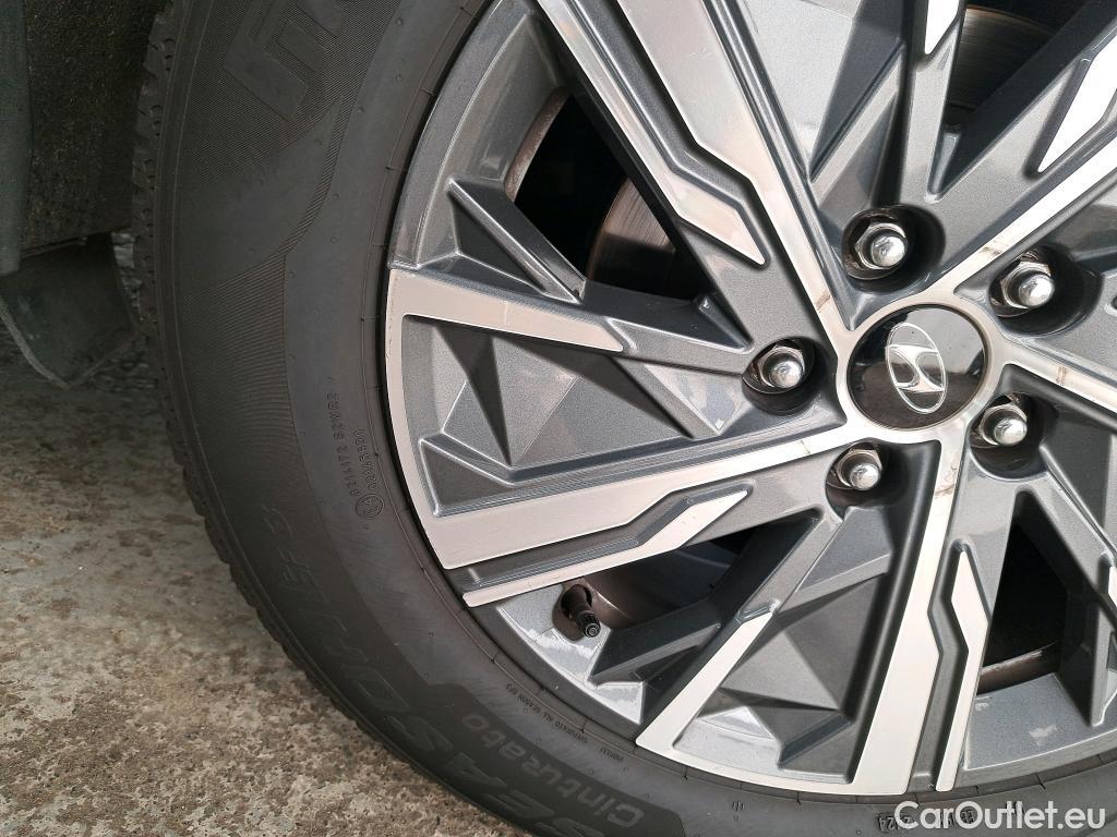  Hyundai  Tucson  Creative Hybrid 2WD 1.6 T-GDI 230CV BVA6 E6d #24