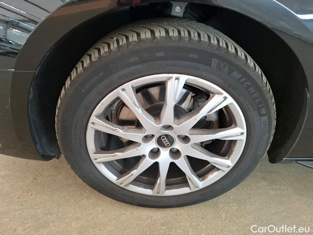  Audi  A4  Avant 30 TDI Business Line 2.0 TDI 135CV BVA7 E6d #24