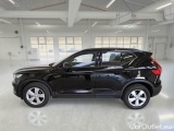 Volvo  XC 40 VOLVO XC40 / 2017 / 5P / SUV T2 MOMENTUM CORE #8