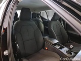  Volvo  XC 40 VOLVO XC40 / 2017 / 5P / SUV T2 MOMENTUM CORE #13