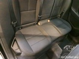  Volvo  XC 40 VOLVO XC40 / 2017 / 5P / SUV T2 MOMENTUM CORE #16