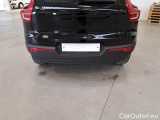  Volvo  XC 40 VOLVO XC40 / 2017 / 5P / SUV T2 MOMENTUM CORE #43