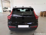 Volvo  XC 40 VOLVO XC40 / 2017 / 5P / SUV T2 MOMENTUM CORE #46