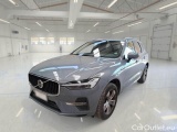  Volvo  XC60 VOLVO  / 2021 / 5P / SUV B4 AUTOMATICO CORE 