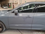  Volvo  XC60 VOLVO  / 2021 / 5P / SUV B4 AUTOMATICO CORE #75