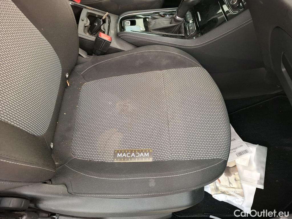  Opel   Grandland X Grandland X Business Edition 1.2 Turbo 130CV BVA8 E6d #12