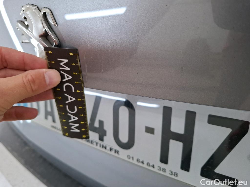  Peugeot  2008  Allure Business 1.2 PureTech 130CV BVA8 E6d #55