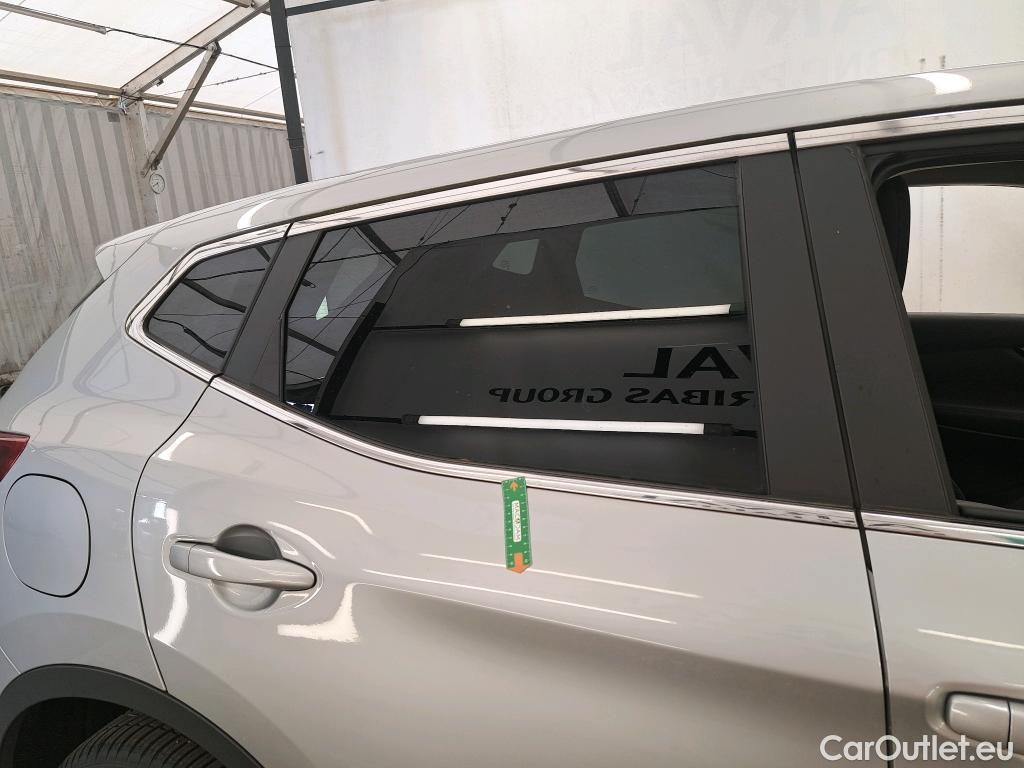  Nissan  Qashqai NISSAN  / 2017 / 5P / Crossover 1.5 DCI 115 DCT Business Edition #18