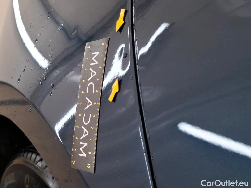  Mercedes  A-Klasse MERCEDES-BENZ Classe A Compact / 2018 / 5P / Berline A 180 d Business Line #8