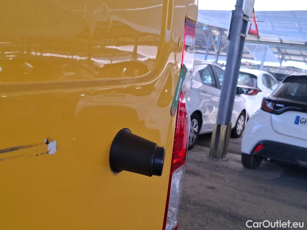  Renault  Master RENAULT  / 2019 / 4P / Fourgon tôlé FG Z.E.Tr CF F3100 L2H2 R75 AI - 19 #8