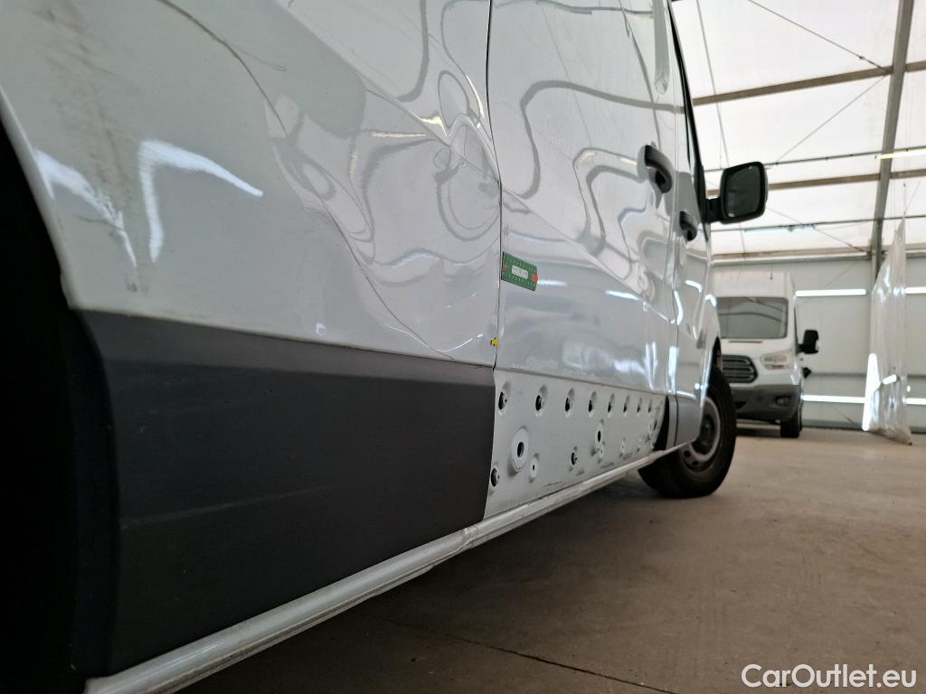  Renault  Trafic  Fourgon L2H1 3T Grand Confort 2.0 dCi 130CV BVM6 E6d #15