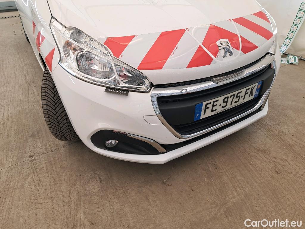  Peugeot  208  Affaire Premium Pack 1.5 HDi 100CV BVM5 E6dT #1