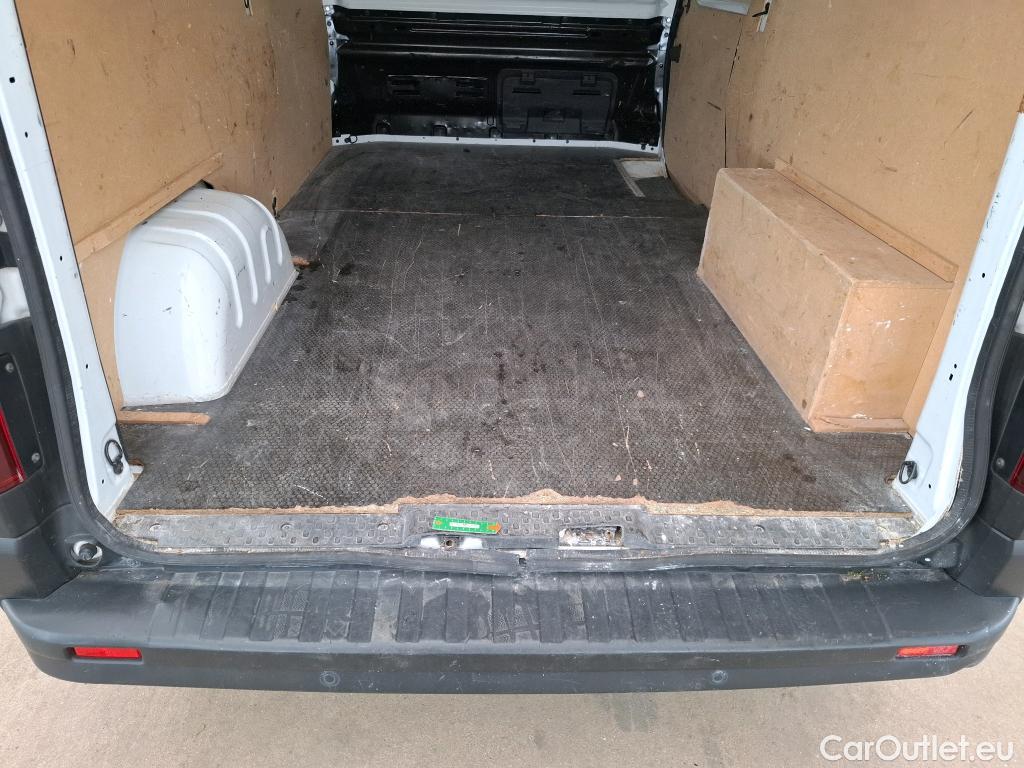  Renault  Trafic  Fourgon L2H1 3T Grand Confort 2.0 dCi 130CV BVM6 E6d #42