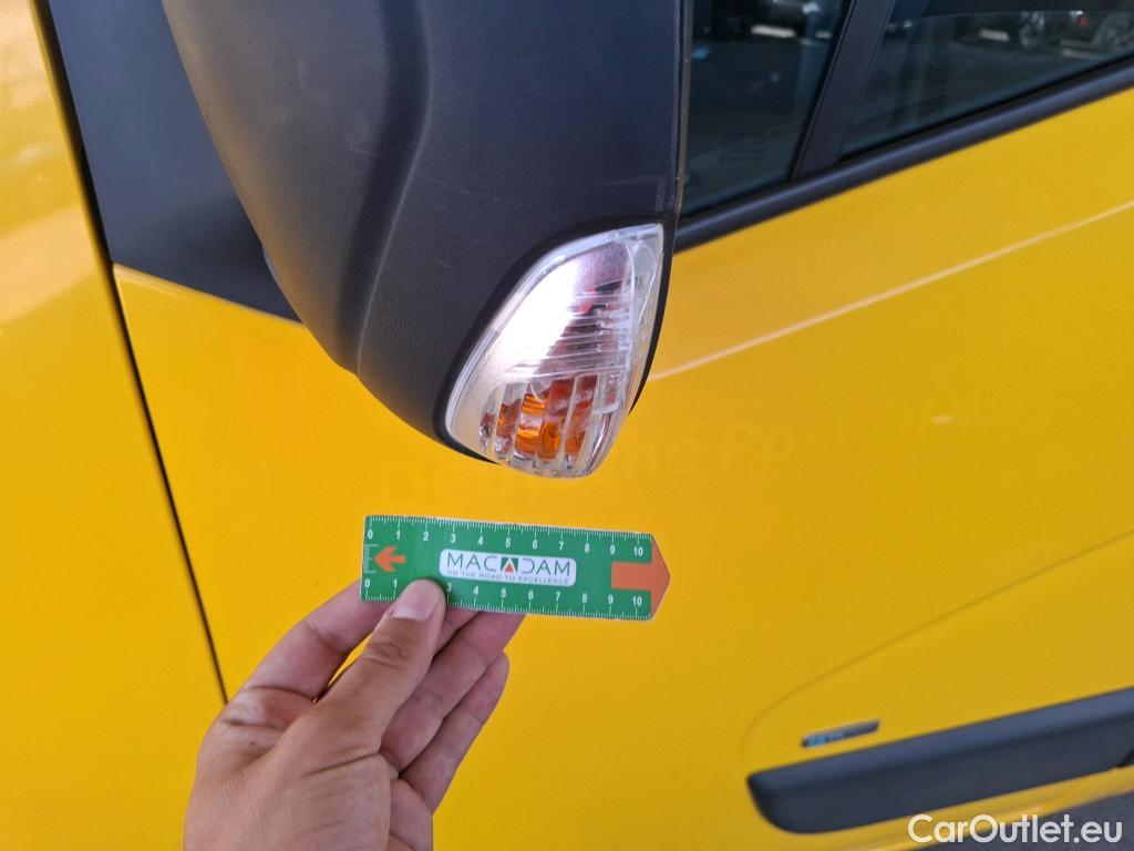  Renault  Master RENAULT  / 2019 / 4P / Fourgon tôlé FG Z.E.Tr CF F3100 L2H2 R75 AI - 19 #21