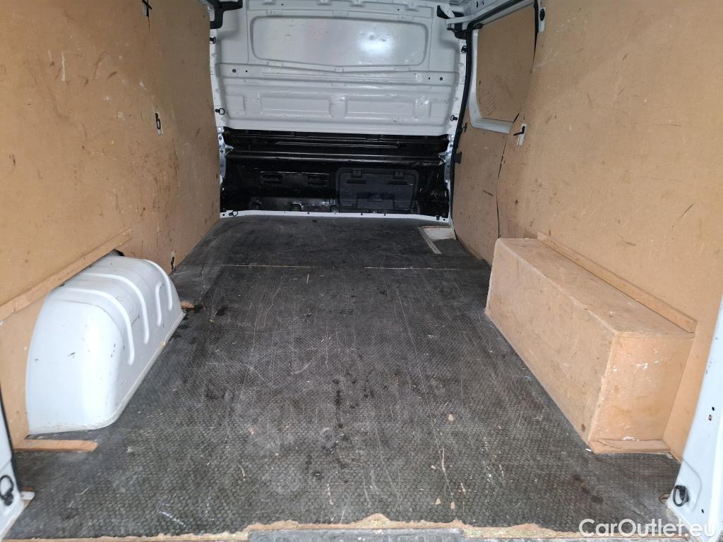  Renault  Trafic  Fourgon L2H1 3T Grand Confort 2.0 dCi 130CV BVM6 E6d #46