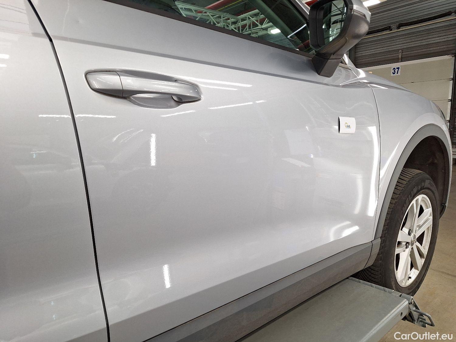  Audi  Q3 Audi,  '18, Audi  35 TDI S Tronic Business Edition 5d #3