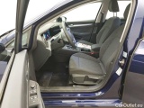  Volkswagen  Golf  Volkswagen VIII 1.0 eTSI 81kW Life Business DSG 5d #6