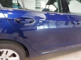  Volkswagen  Golf  Volkswagen VIII 1.0 eTSI 81kW Life Business DSG 5d #35