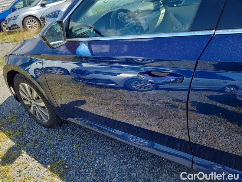  Skoda  Superb  Combi (3V5)(2015) Sup.C.FL2.0TDI 110 Style AT #2