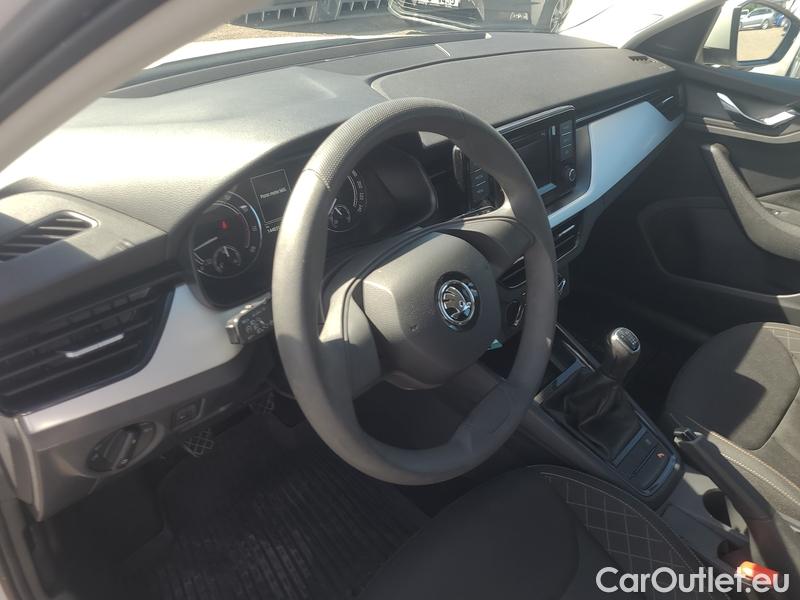  Skoda  Scala  (NW) (2019)  1.0TSI 81 Ambition 5d #8