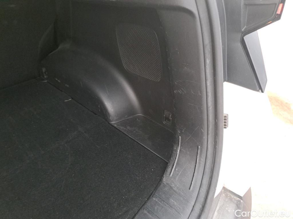  Hyundai  Tucson HYUNDAI  / 2020 / 5P / todoterreno 1.6 TGDI 169kW HEV Tecno Auto 2C #10