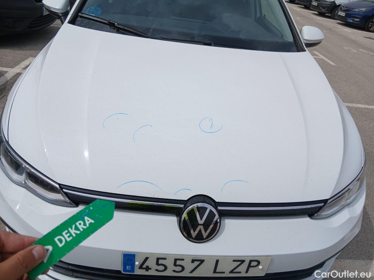  Volkswagen  Golf  VIII Berlina Life eTSI 1.0 TSI 110CV AT7 E6d #6