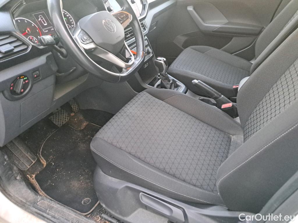  Volkswagen  T-CROSS  Advance 1.0 TSI 110CV AT7 E6d #10