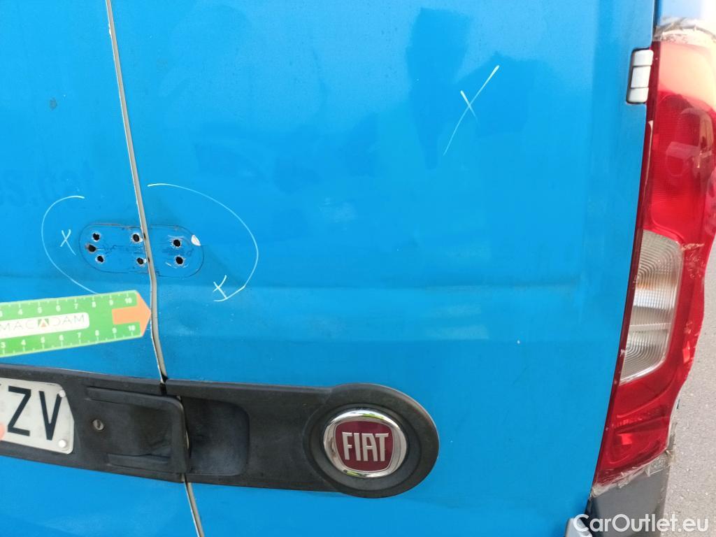  Fiat  Doblo FIAT Doblò Cargo/2015/3P/furgón derivado de turismo Cargo Base 1.3 Multijet 70kW (95CV) #18