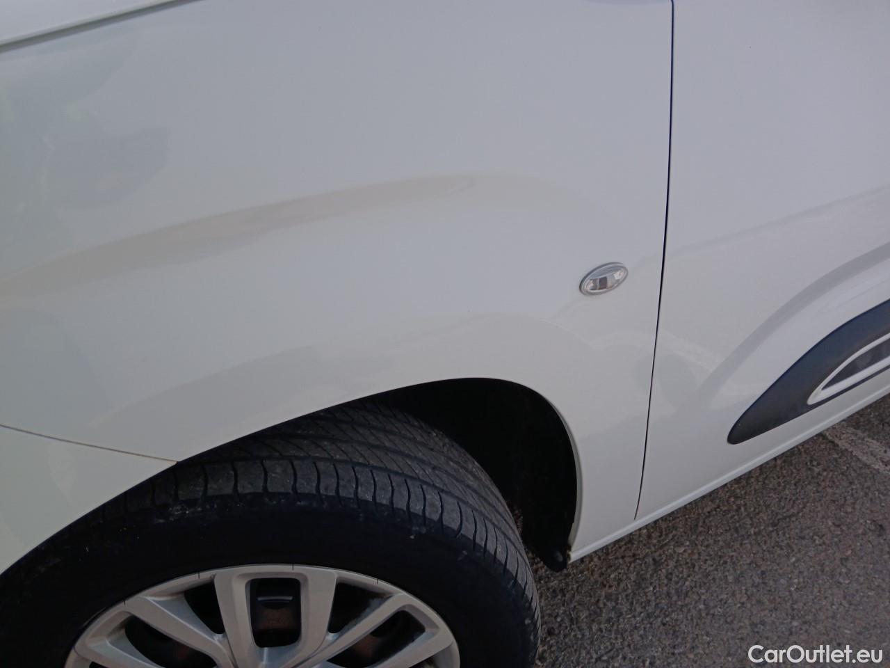  Citroen  Berlingo  Combi Feel M 1.5 BlueHDi 100CV MT5 E6dT #11