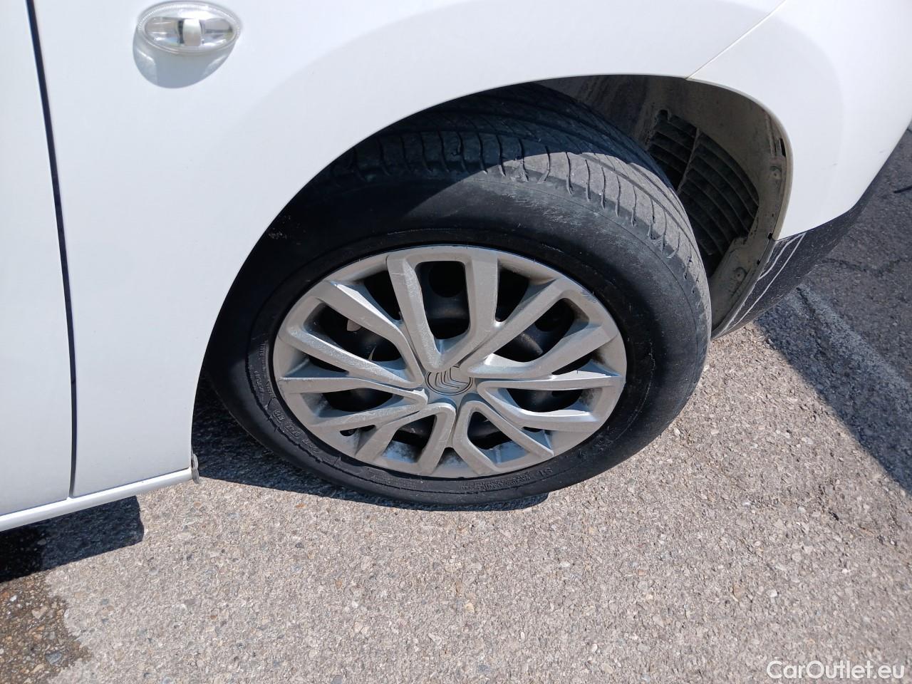  Citroen  Berlingo  Combi Feel M 1.5 BlueHDi 100CV MT5 E6dT #27